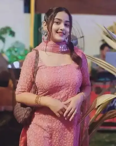 Call Girls Varanasi Cash On Delivery